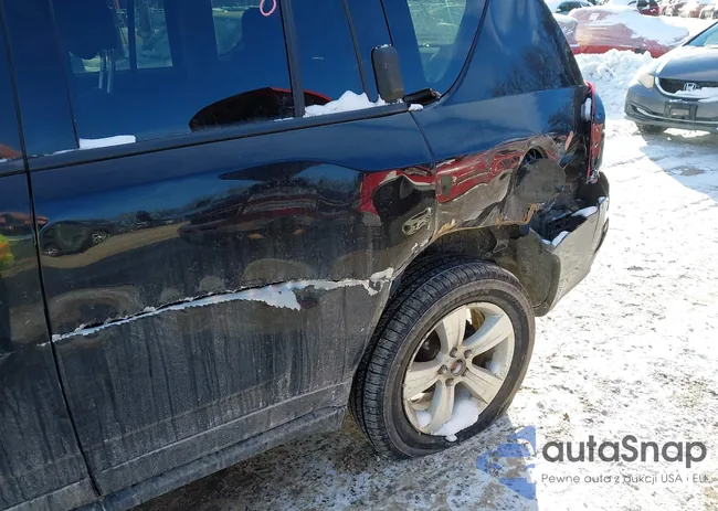 1C4NJDBB7FD258641: 43928028