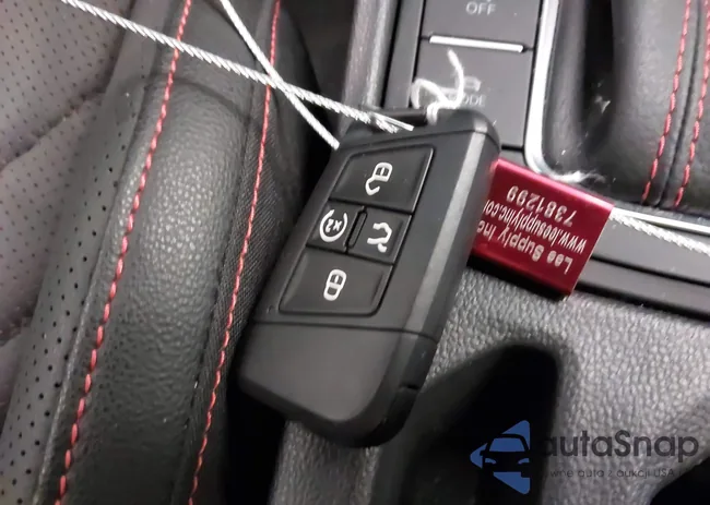 3VW2T7BU2PM026841: 43928073