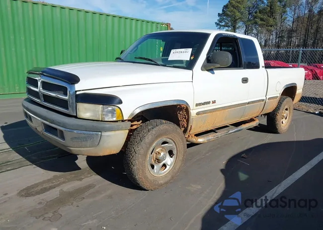 1B7HF13Y6WJ171220: 43928104