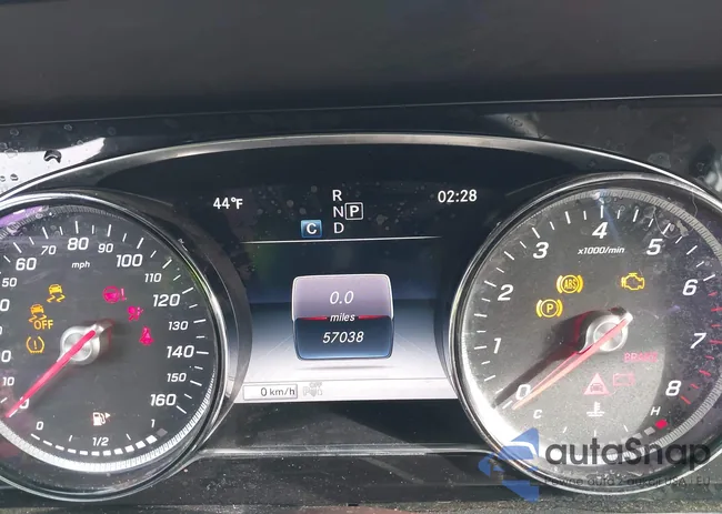 WDDZF4KB8KA588745: 43928126