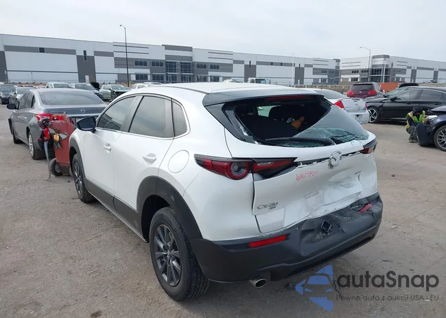 3MVDMBAM4PM565473: 43928145