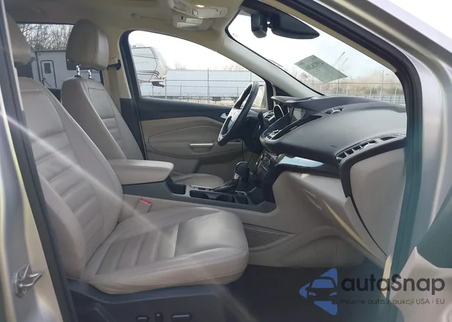 1FMCU0J93HUB64762: 43928206