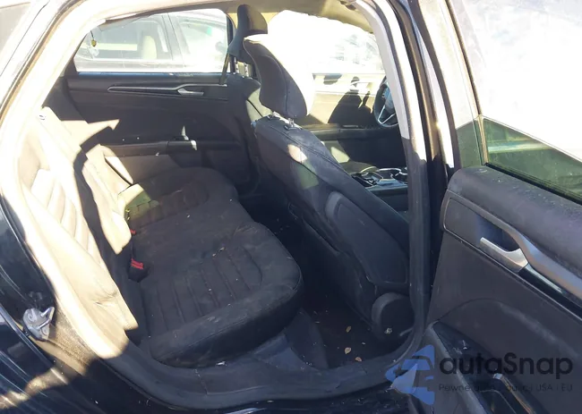 3FA6P0H74GR142245: 43928267