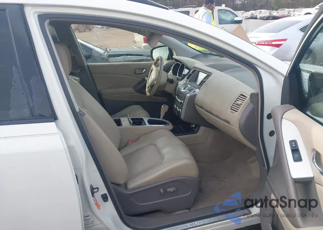 JN8AZ18U99W031639: 43928280