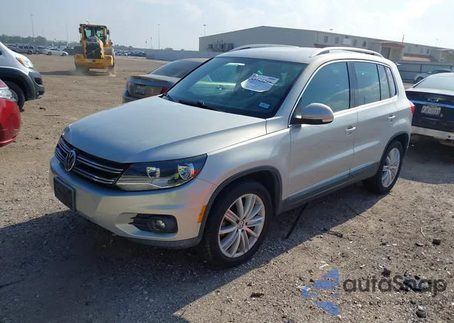 WVGAV7AX9CW531205: 43928286