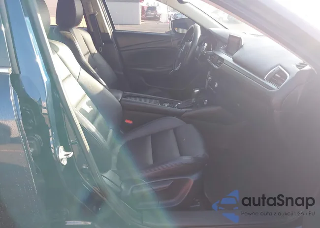 JM1GL1V55H1108202: 43928317