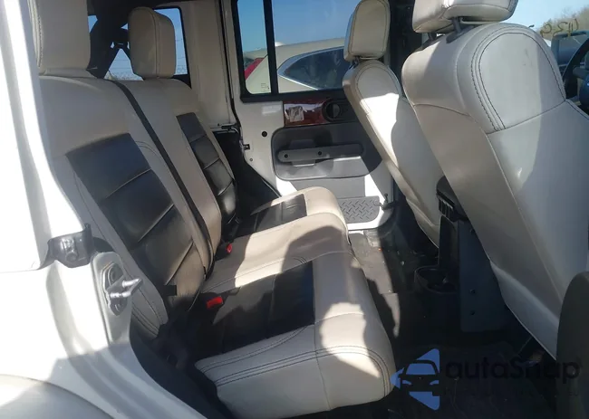 1J4BA5H12AL183718: 43928372