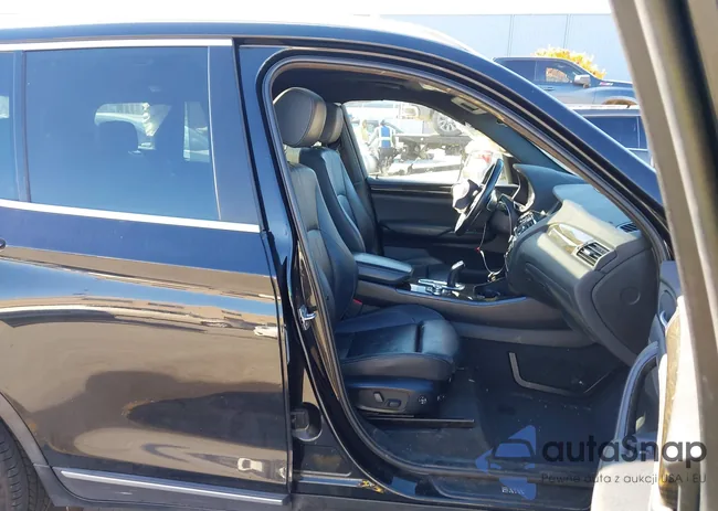 5UXWX7C54CL736026: 43927598