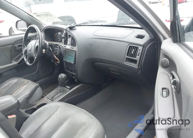 KMHDN56D44U111428: 43927700