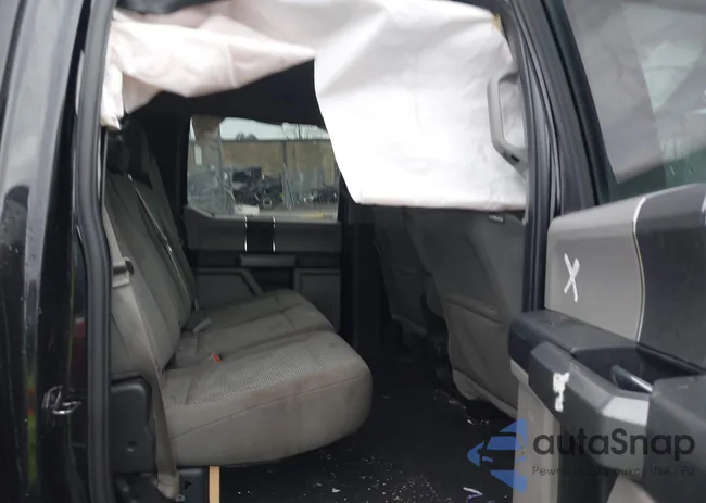 1FTEW1EF3HKC46807: 43927715