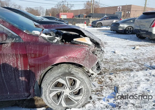 1HGCR2F30HA164128: 43928774