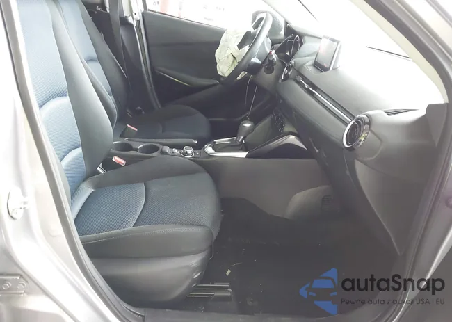 3MYDLBZV4GY134479: 43928803