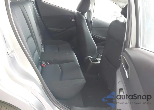 3MYDLBZV4GY134479: 43928803