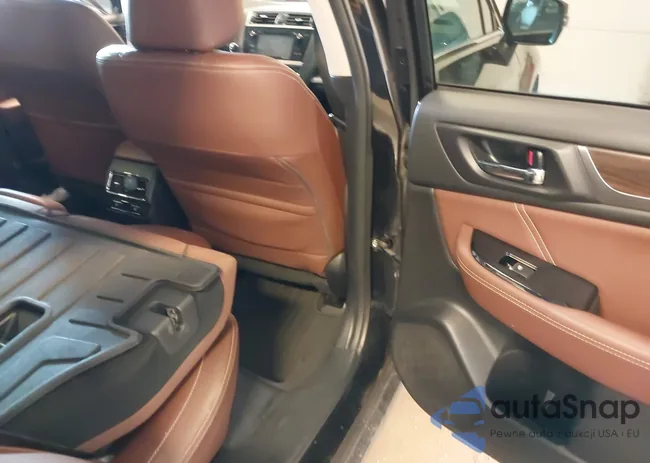 4S4BSATC8H3316587: 43928849