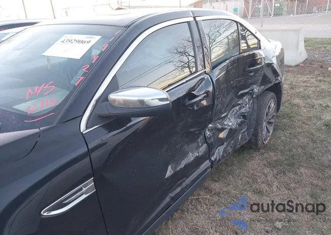 1FAHP2F82KG114427: 43929069