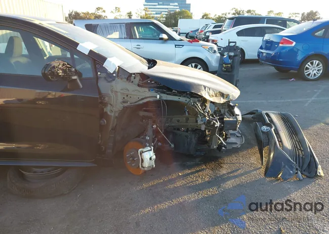 5YFB4MDE0SP295068: 43929141