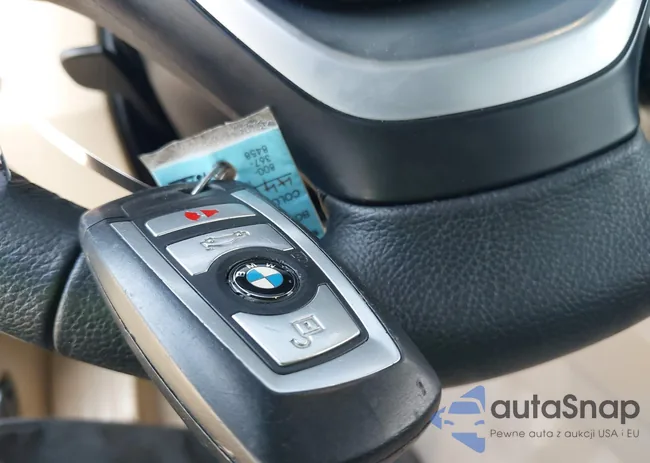 WBA8E9G53GNT42644: 43929174