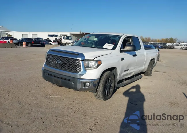 5TFUW5F13KX861857: 43929247