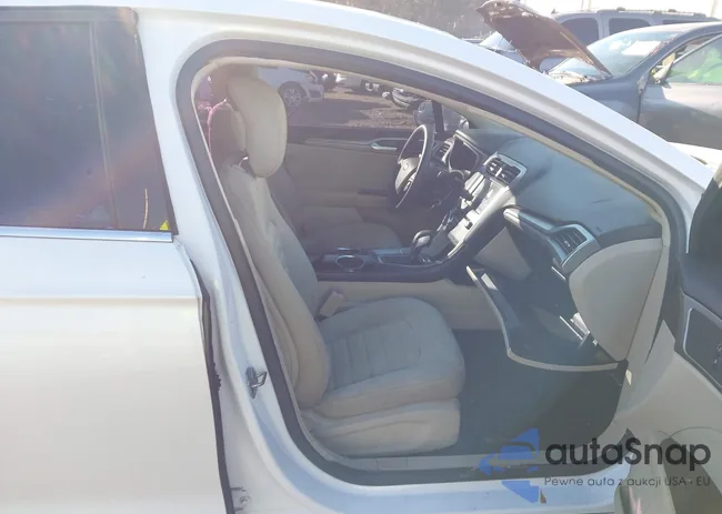 3FA6P0H75DR110142: 43929291