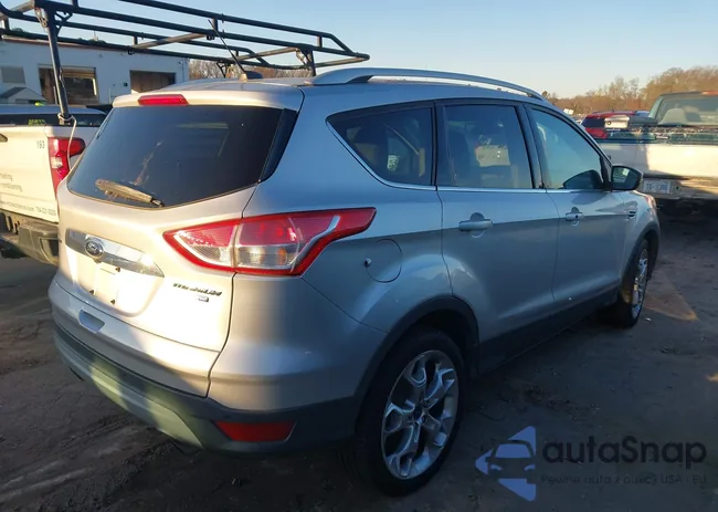 1FMCU9J9XEUC10703: 43928416