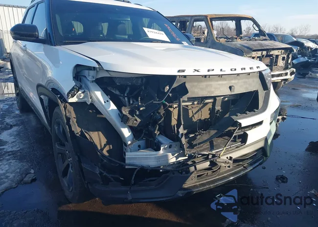 1FM5K8GC8MGC27105: 43928429