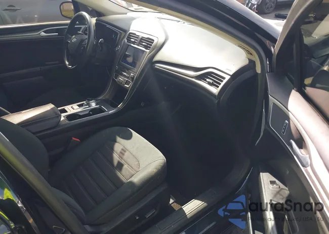 3FA6P0T96LR147126: 43928455