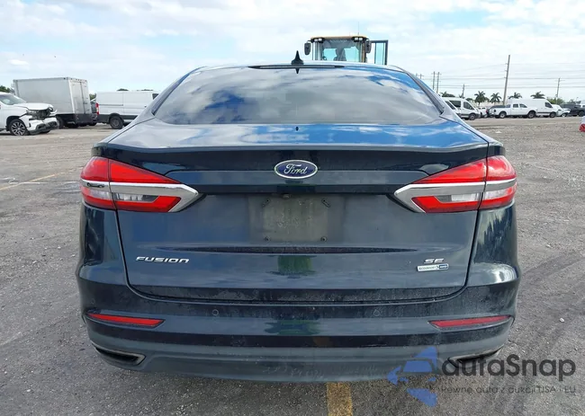 3FA6P0T96LR147126: 43928455