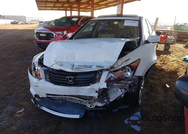 1HGCP2F80BA032155: 43928486