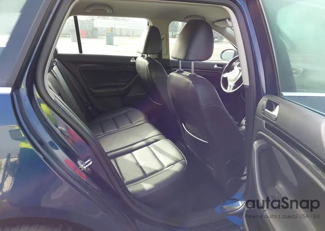 3VWPL7AJ3EM615200: 43928654