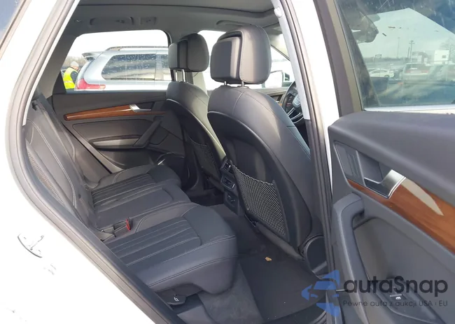 WA1ABAFY3R2017310: 43928724