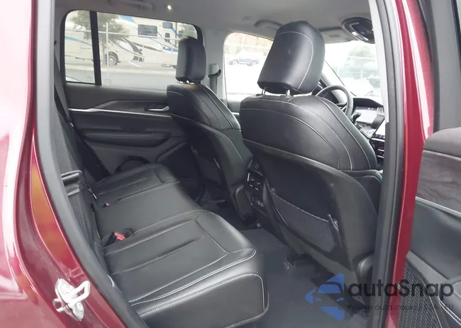 1C4RJHBG3PC667442: 43929870