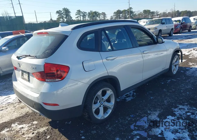 WBAVM5C58EVV93063: 43929900