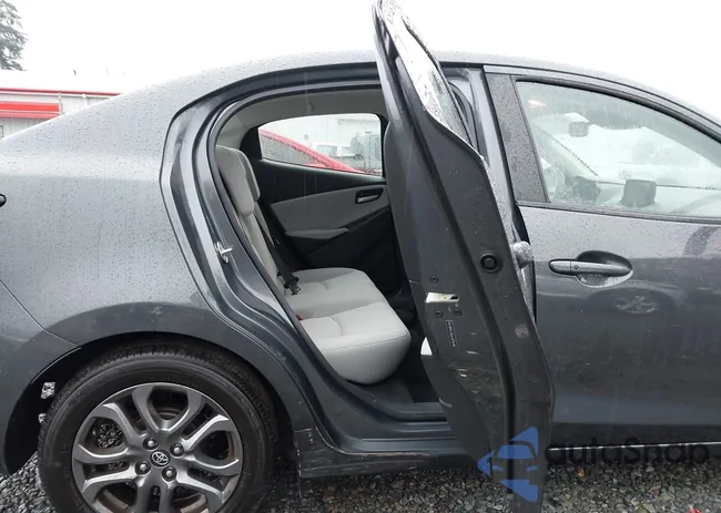 3MYDLBYV5KY508740: 43929975