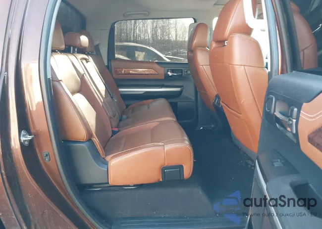 5TFAY5F19FX423024: 43929996