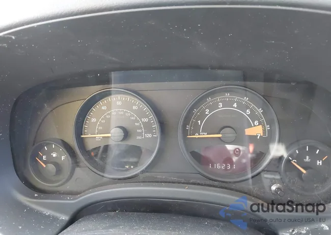 1C4NJCBAXED774606: 43930037