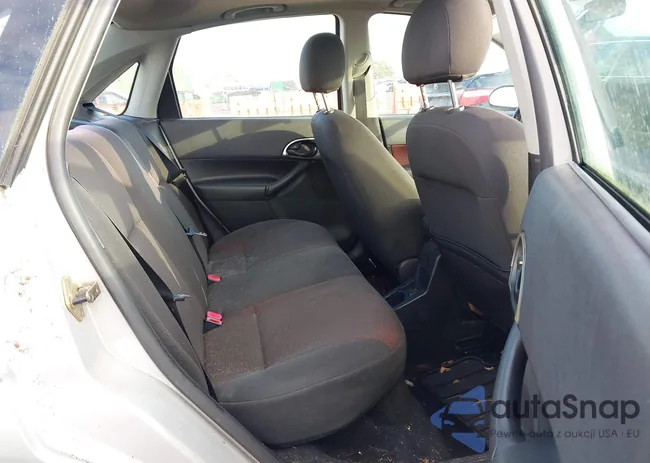 1FAFP38Z15W162790: 43930053