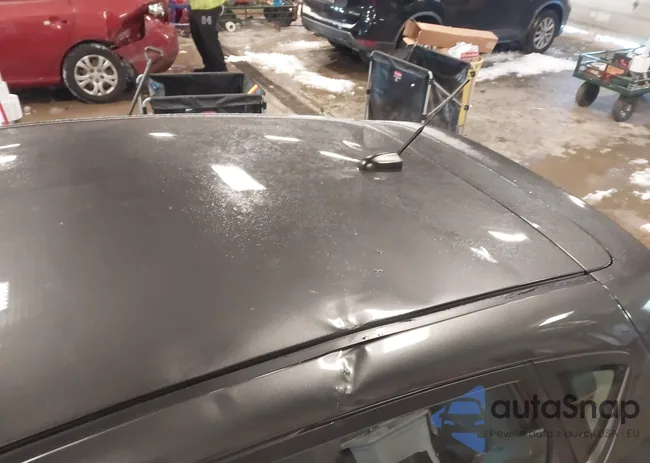 3FADP4EJ1KM151733: 43930070