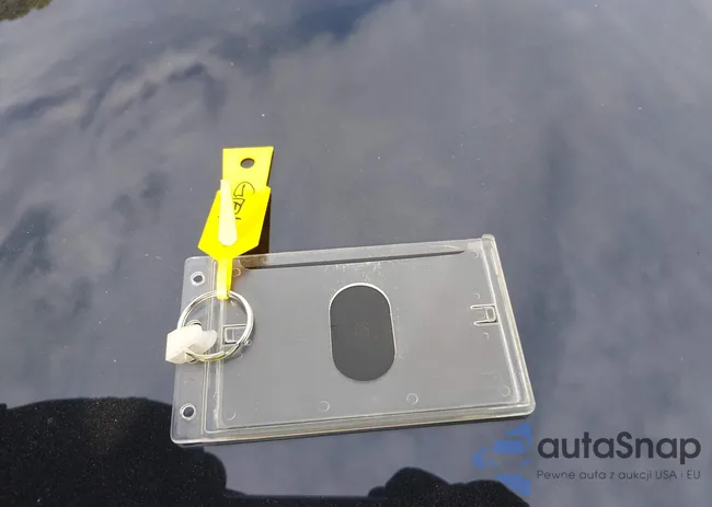 5YJ3E1EB2JF090334: 43930165