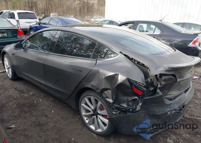 5YJ3E1EB2JF090334: 43930165