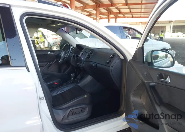 WVGAV7AX2GW589582: 43930185