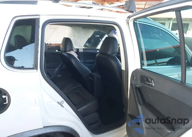 WVGAV7AX2GW589582: 43930185