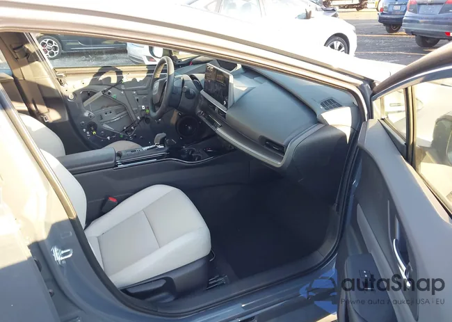 JTDADABU3T3032555: 43930277