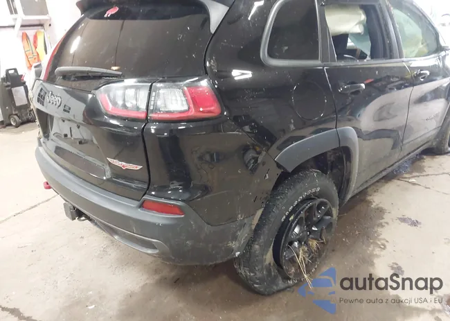 1C4PJMBX6LD558106: 43930327