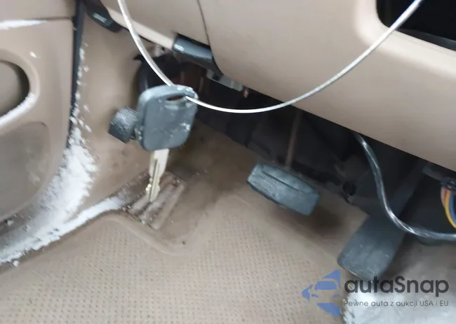 1FMRU1867XLB78339: 43930357