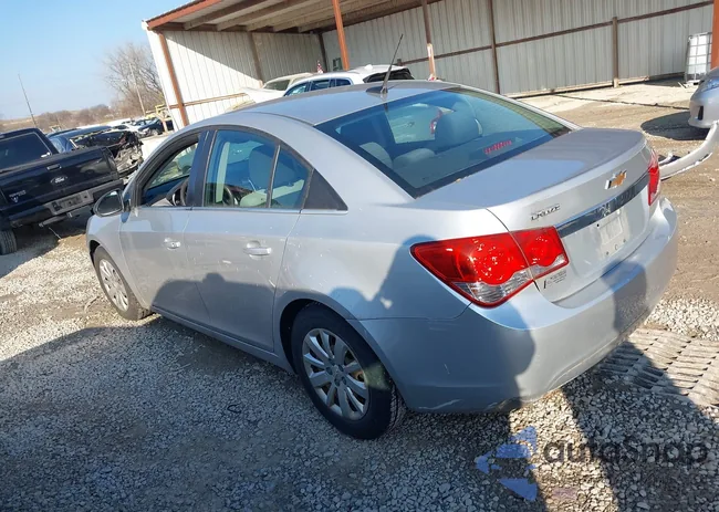 1G1PC5SH8B7120931: 43929390