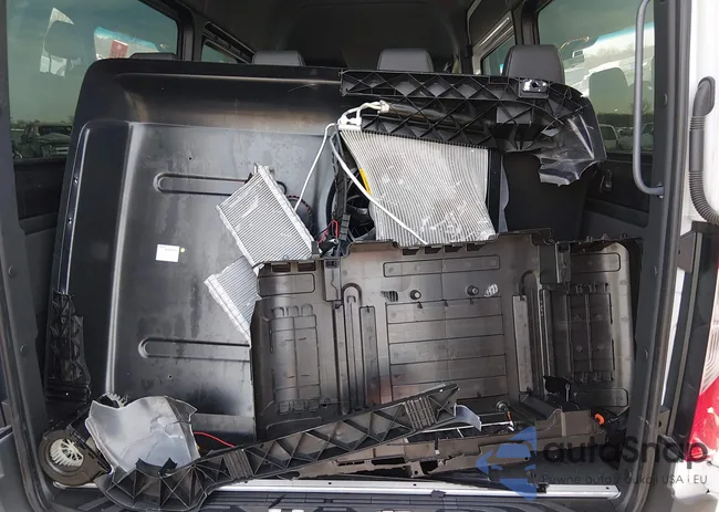 W1Z4KFHY9SP788383: 43929441