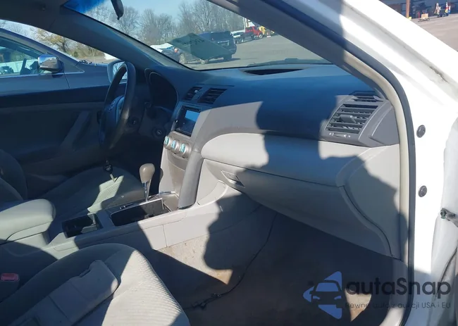 4T1BE46K89U829782: 43929522