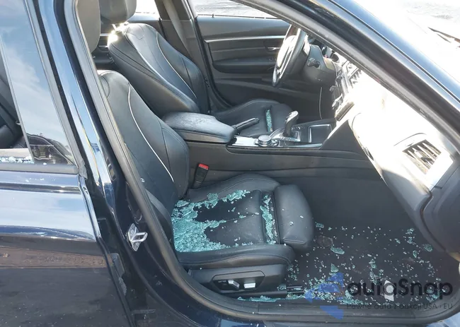 WBA8E3C56GK504383: 43929524