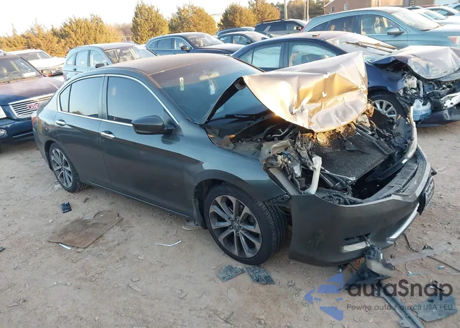 1HGCR2F52DA269992: 43929537