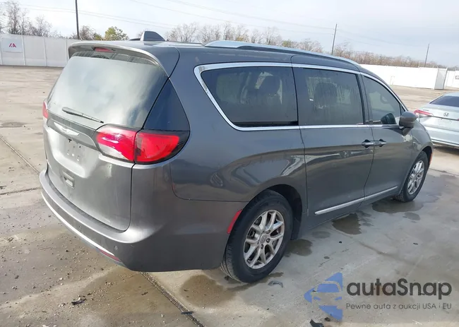 2C4RC1BG4LR139976: 43929592